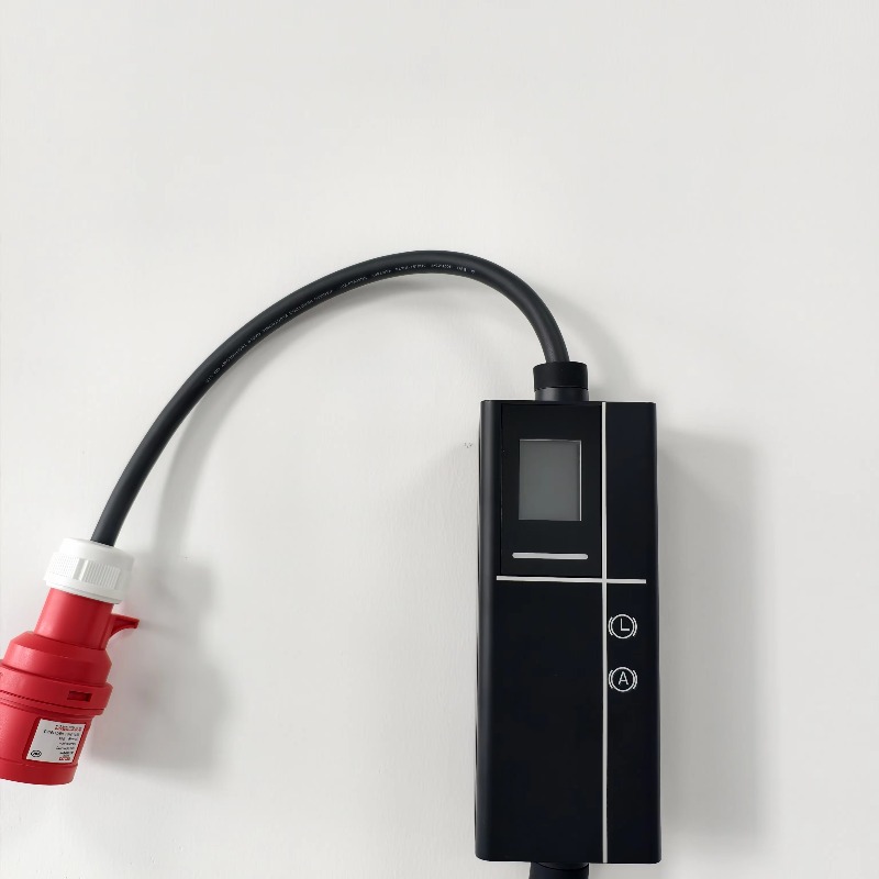 Stasiun Pengisian Daya Mobil L - Type 2 Portable Ev Charger 11Kw Cee ulasan dan harga